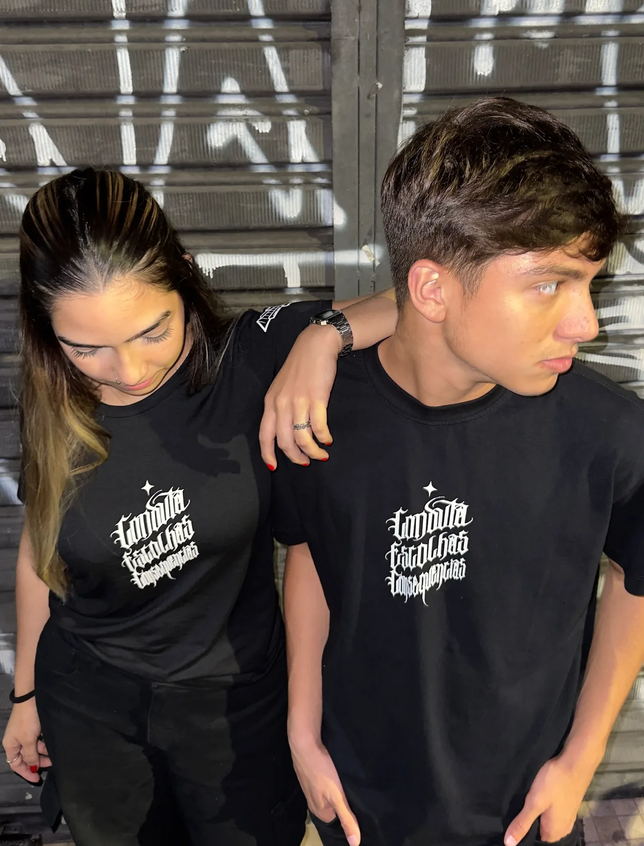 Camiseta Conduta Preto — duo close street